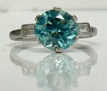 Load image into Gallery viewer, Zircon and Diamond Ring
