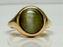 Load image into Gallery viewer, 18kyg Cat’s Eye Chrysoberyl Pinky Ring
