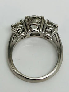 Classic 3 Diamond Ring in Platinum