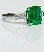 Load image into Gallery viewer, 3ct Colombian Emerald and Diamond Ring in Platinum
