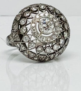 Incredible Vintage Diamond Ring in Platinum