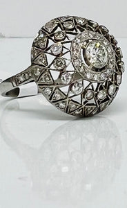 Incredible Vintage Diamond Ring in Platinum