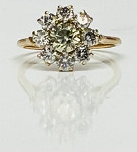 Load image into Gallery viewer, Lemony Seng Firey Diamond™️ Flower Diamond Ring
