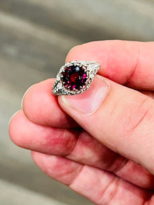 Vintage 3.25ct Rhodolite Garnet and Diamond Ring