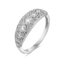 Load image into Gallery viewer, Vintage Style Diamond Band
