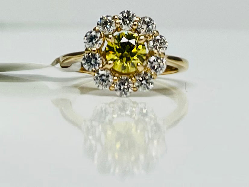 Canary Firey Diamond Daisy Ring
