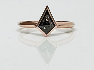 Rose Gold Salt n’ Pepper Kite Shape Diamond Ring